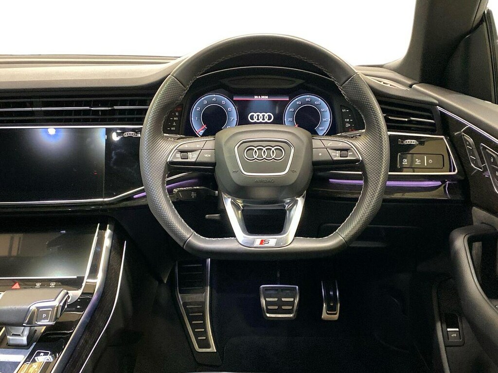 Audi Q8 Grey #9