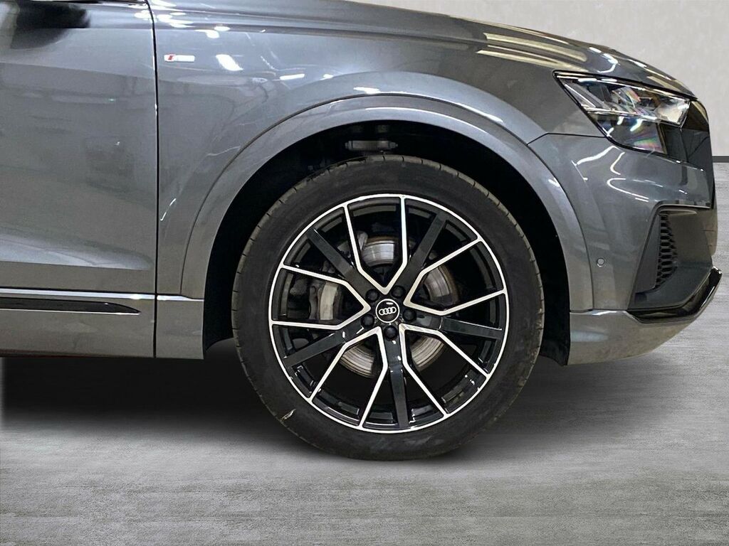 Audi Q8 3.0 Tfsi V6 55 Black Edition Suv Tiptro Grey #6