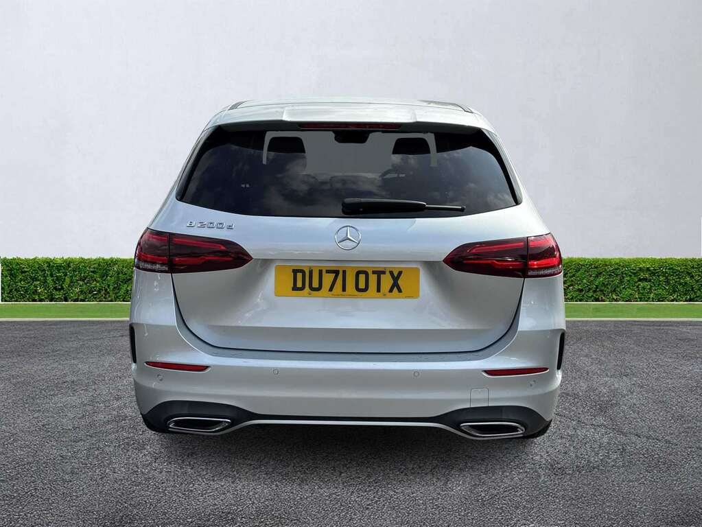 Mercedes-Benz B Class B200d Amg Line Executive Silver #4
