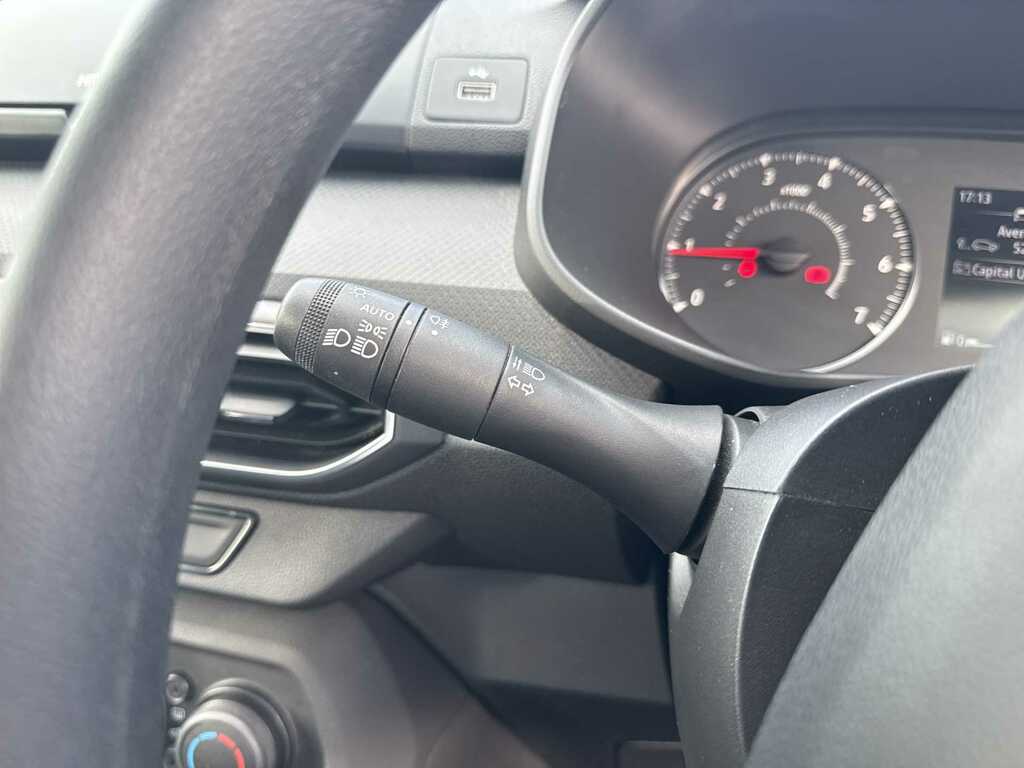 Dacia Sandero Hatchback #26