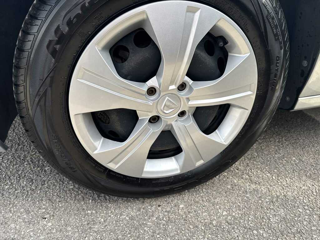 Dacia Sandero 1.0 Sce Essential Grey #6