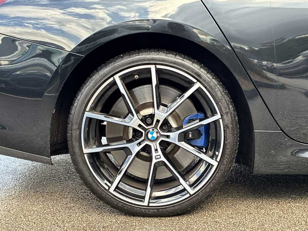 BMW 8 Series 840I 333 Sdrive M Sport Black #6