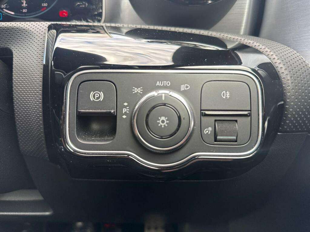 Mercedes-Benz A Class A 180 Sport Exeutive Silver #22