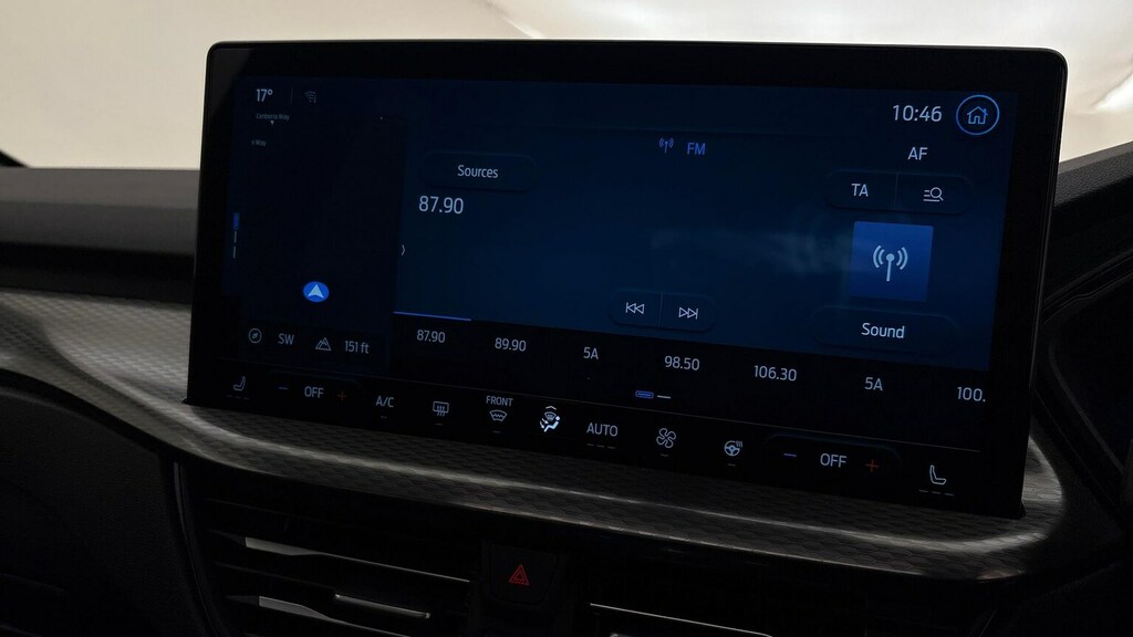 Ford Kuga Active Green #13