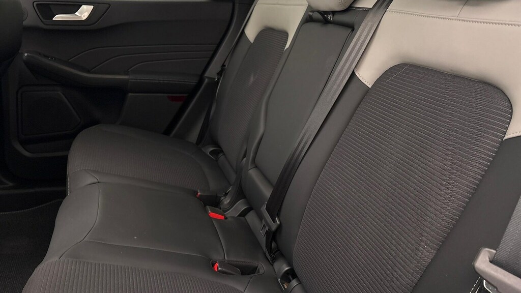 Ford Kuga Active Green #16