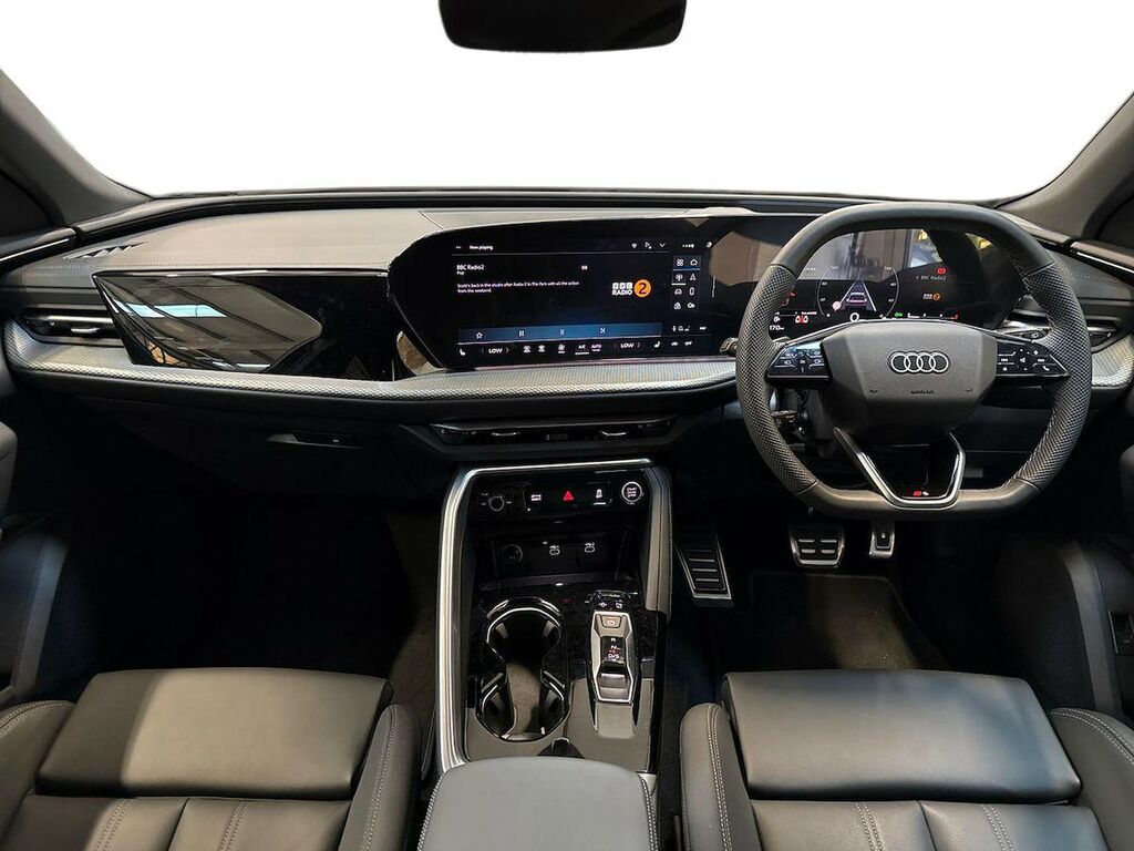 Audi Q5 Launch Edition Black #8
