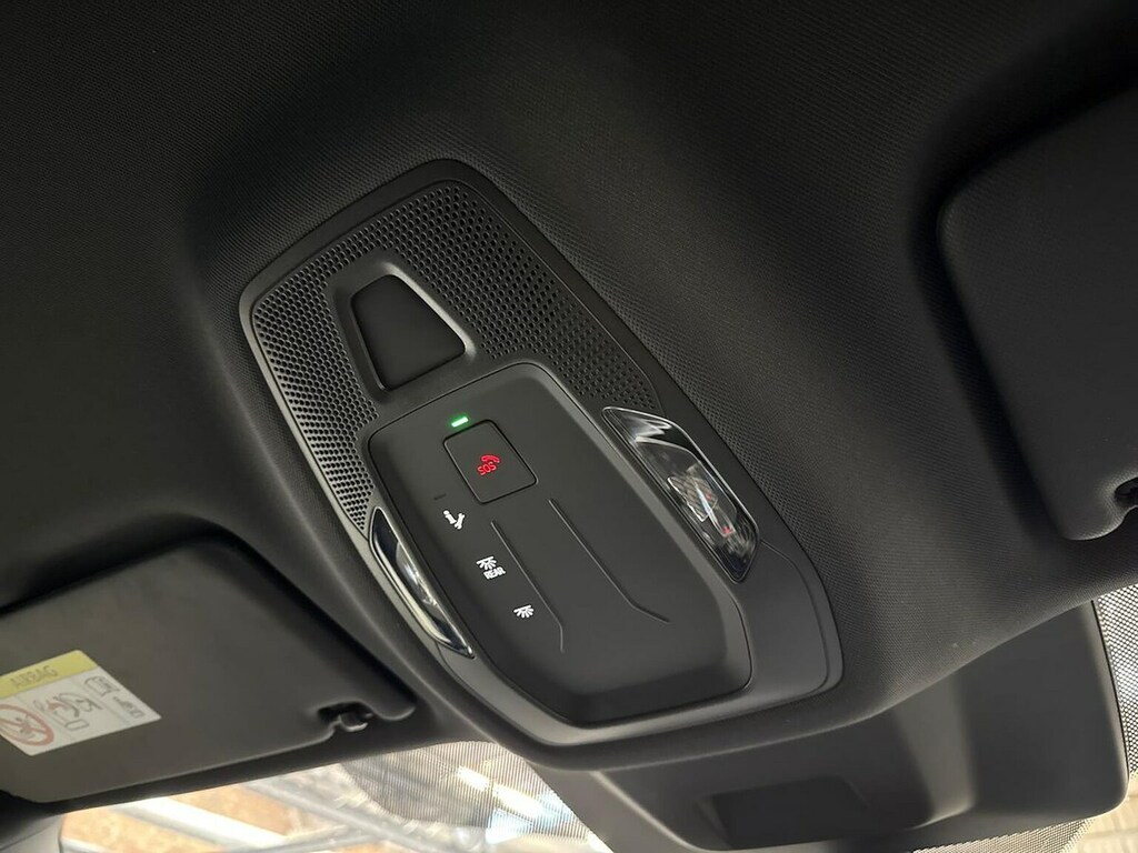 Audi Q5 Launch Edition Black #14