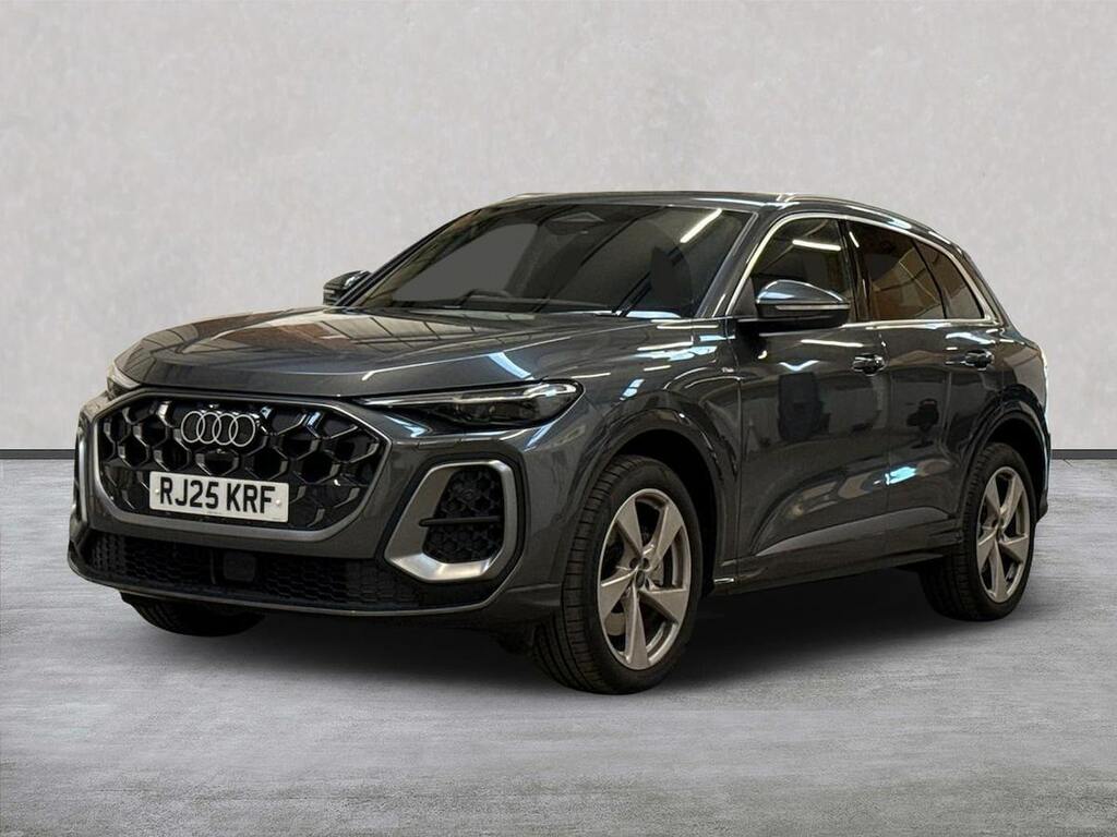 Audi Q5 Launch Edition Black #20