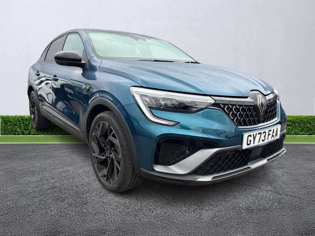 Renault Arkana 1.6 E-tech Fhev 145 Esprit Alpine Blue