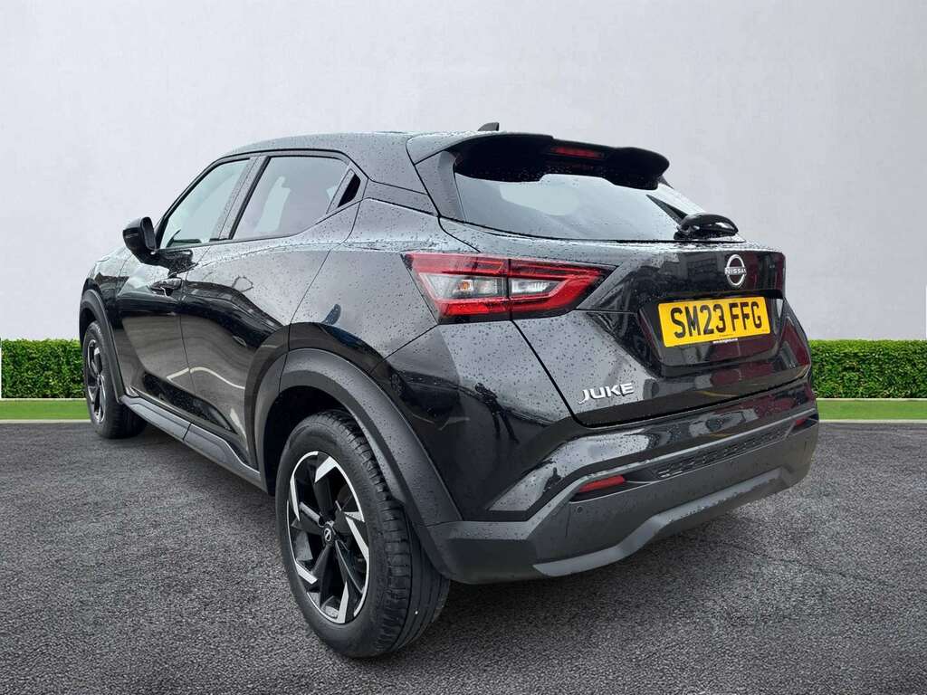 Nissan Juke 1.0 Dig-t 114 N-connecta Black #2