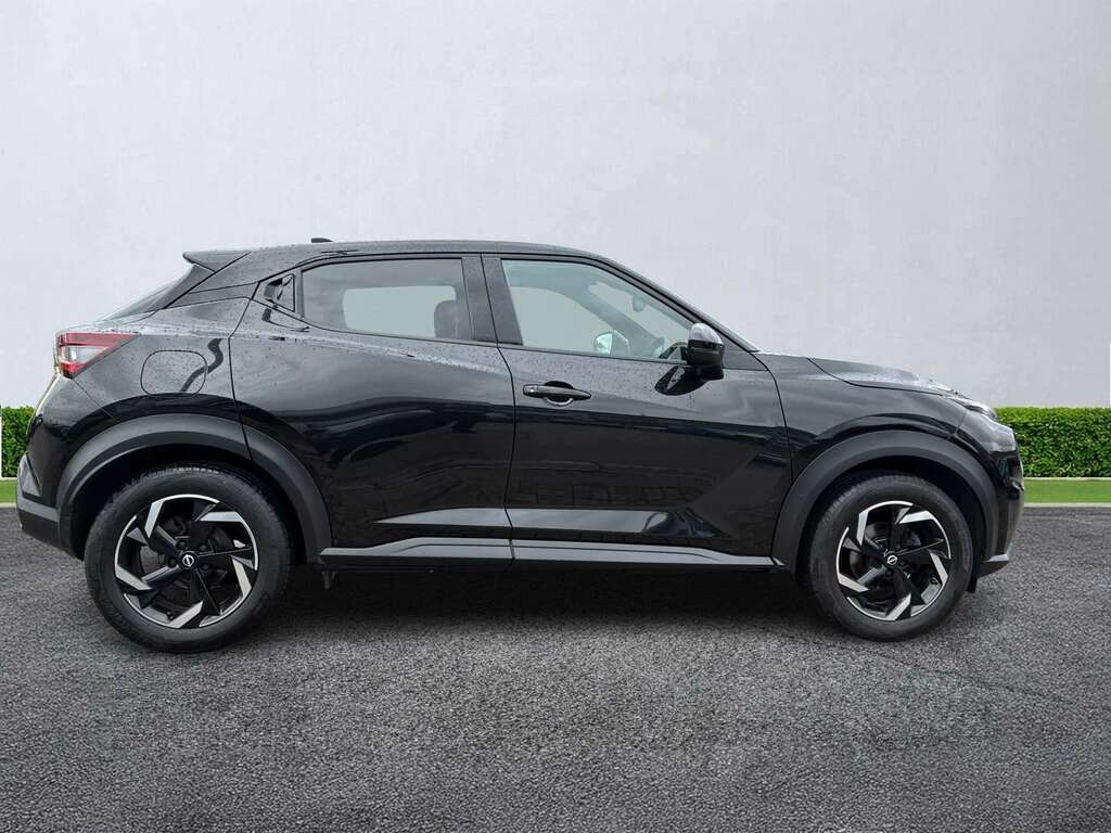 Nissan Juke 1.0 Dig-t 114 N-connecta Black #3
