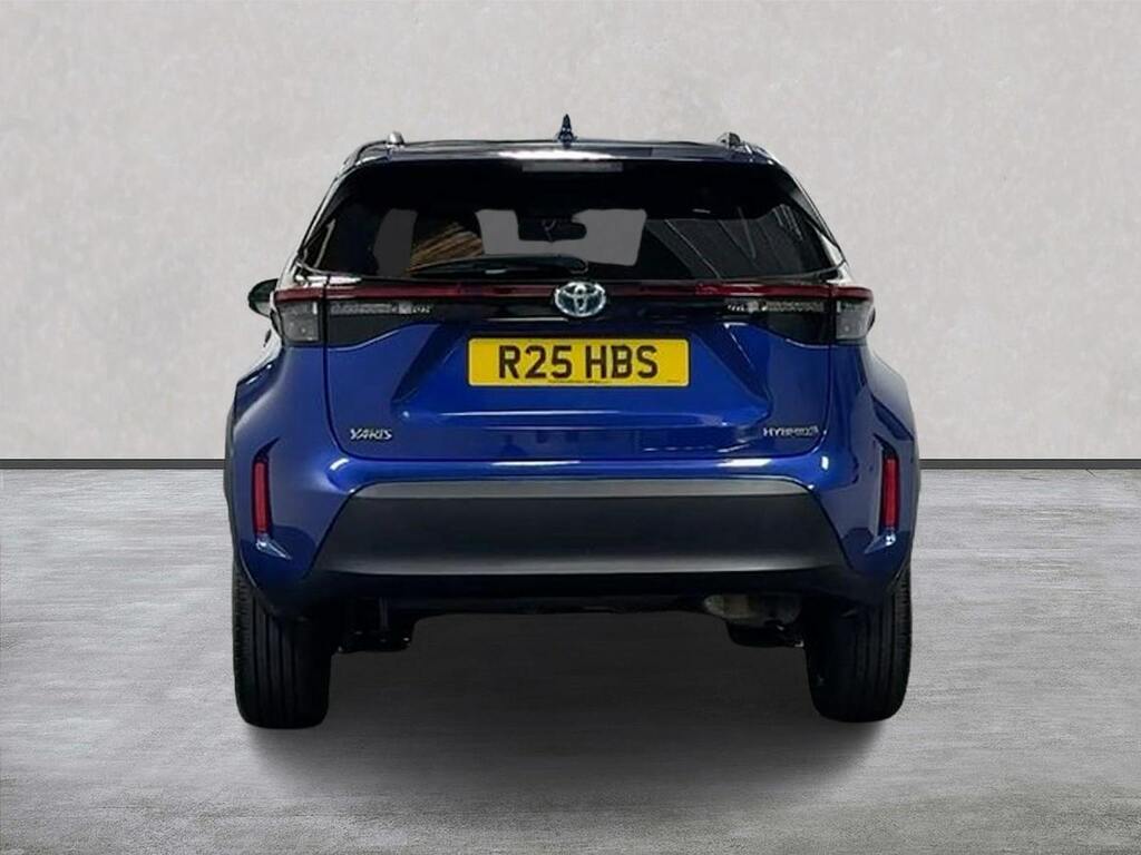 Toyota Yaris Cross Yaris Cross 1.5 Hybrid Design Cvt Estate Blue #4