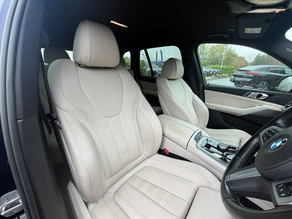 BMW X5 Xdrive30d Mht M Sport Black #16