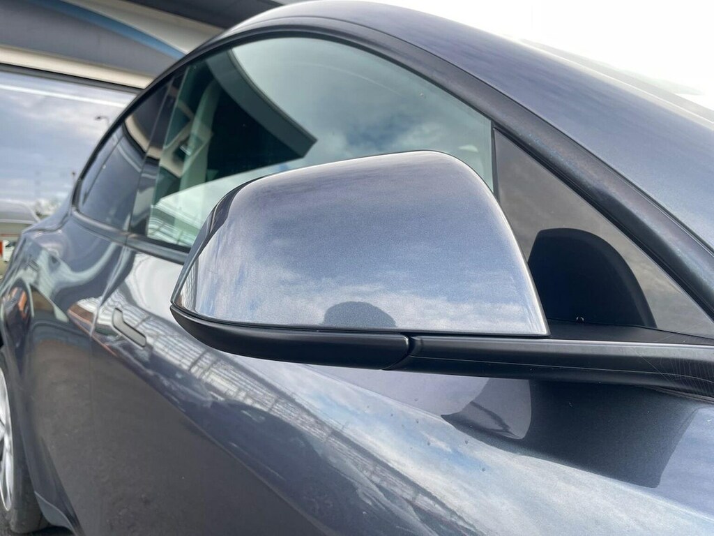 Tesla Model Y Long Range Awd White #34