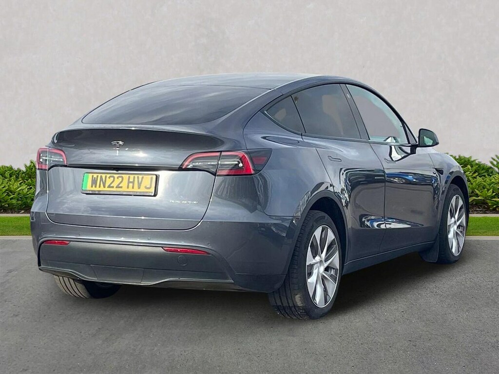 Tesla Model Y Long Range Awd White #16