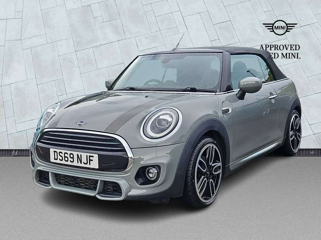 Mini Convertible 1.5 Cooper Classic 134 Bhp Red #20