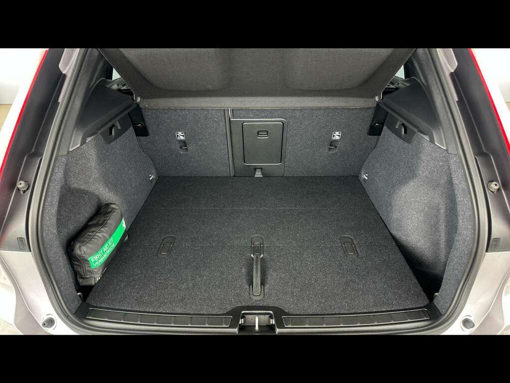 Volvo EX40 Black Edition Plus, Single Motor Extended Range, E Blue #15