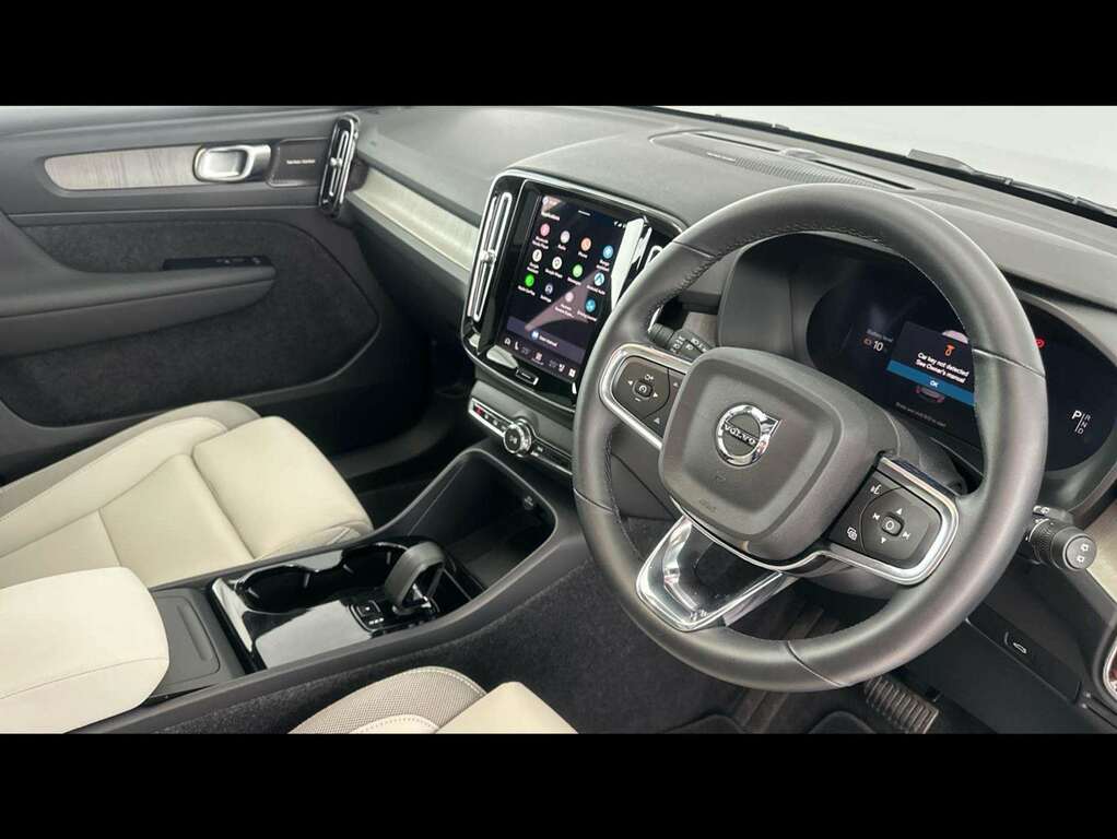 Volvo EX40 185Kw Extended Range Ultra 78Kwh Silver #4