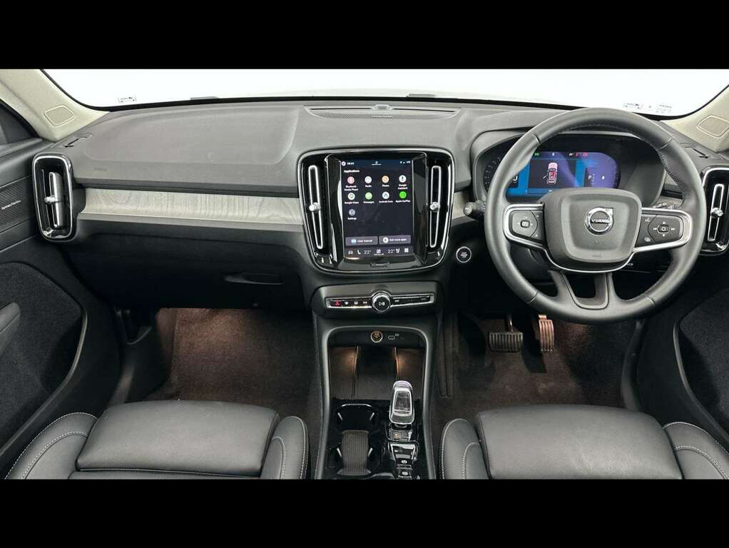 Volvo XC40 2.0 B3p Ultra Dark Blue #3