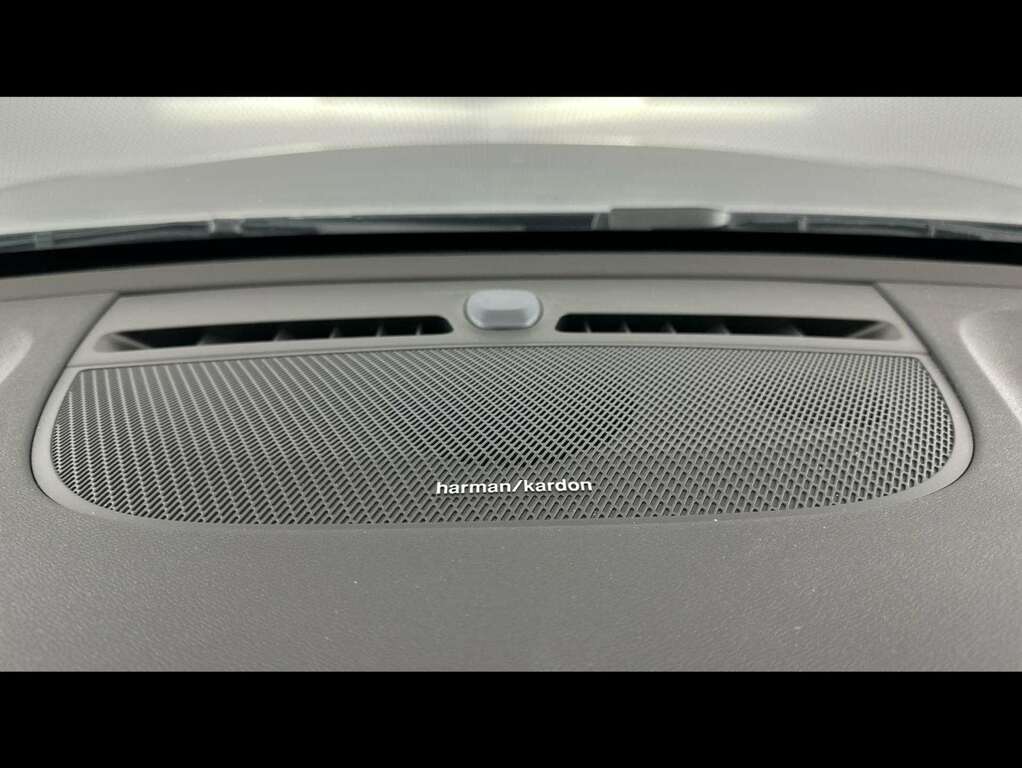 Volvo XC40 Plus Grey #18