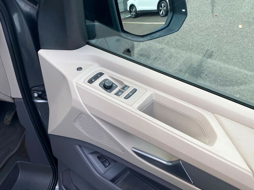 Volkswagen Multivan Style Silver #21