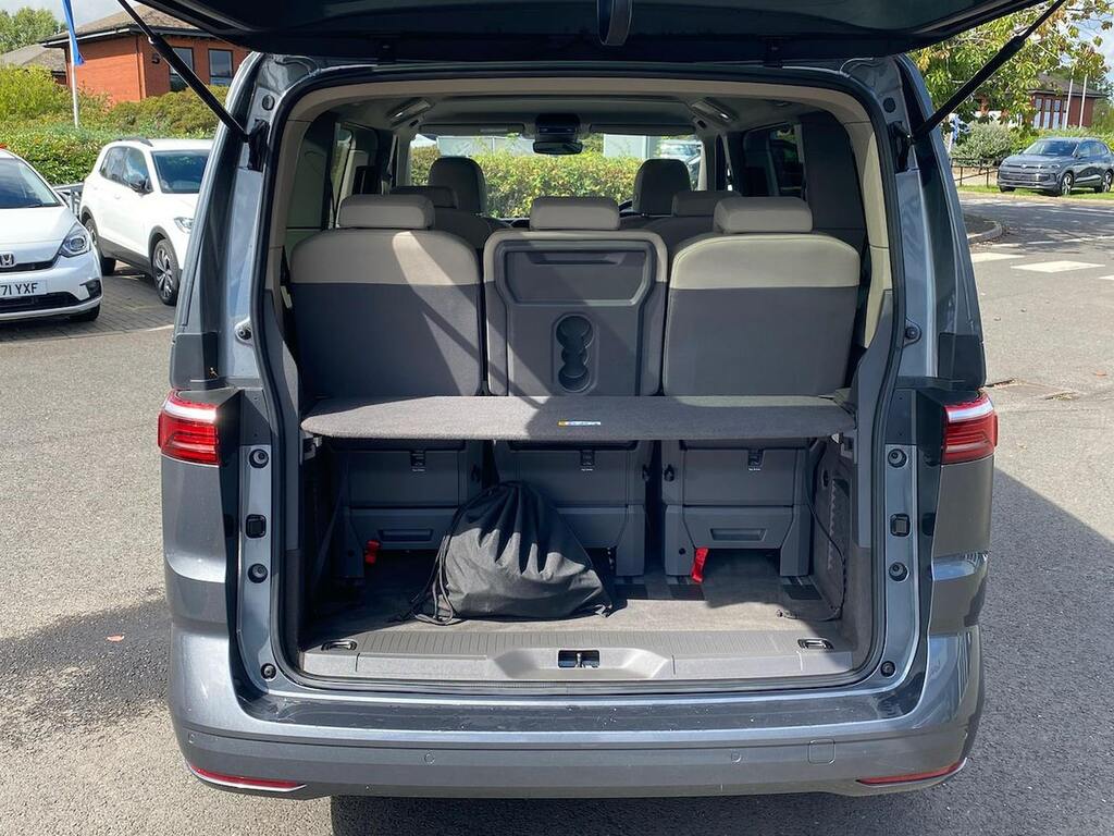 Volkswagen Multivan Style Silver #17
