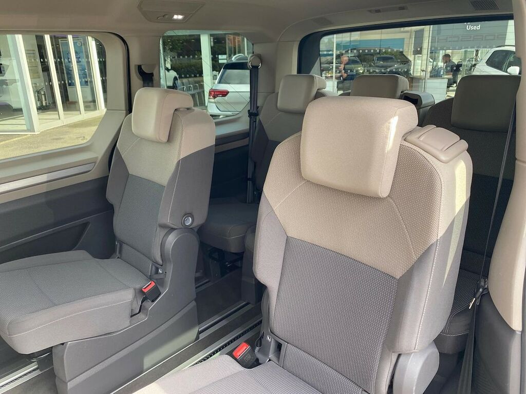 Volkswagen Multivan Style Silver #16