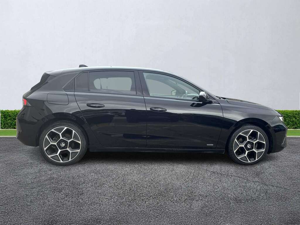 Vauxhall Astra 1.2 Turbo 130 Ultimate Black #3