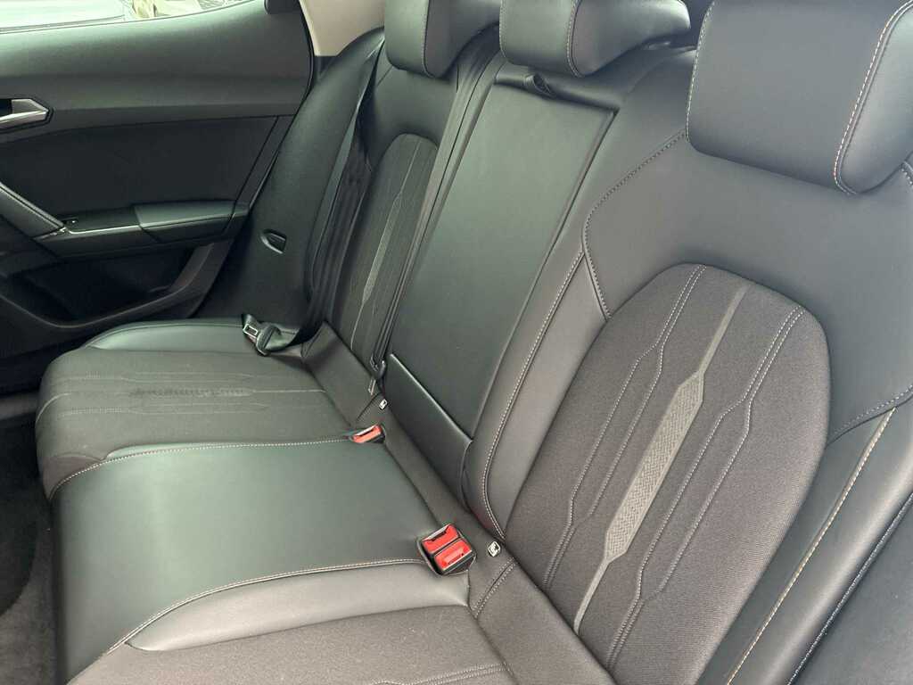 Cupra Formentor V2 Black #15