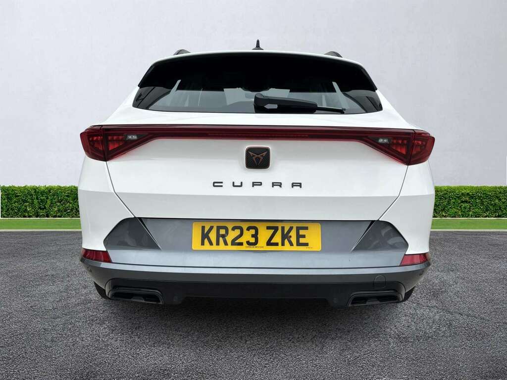 Cupra Formentor 1.5 Tsi 150 V1 White #4