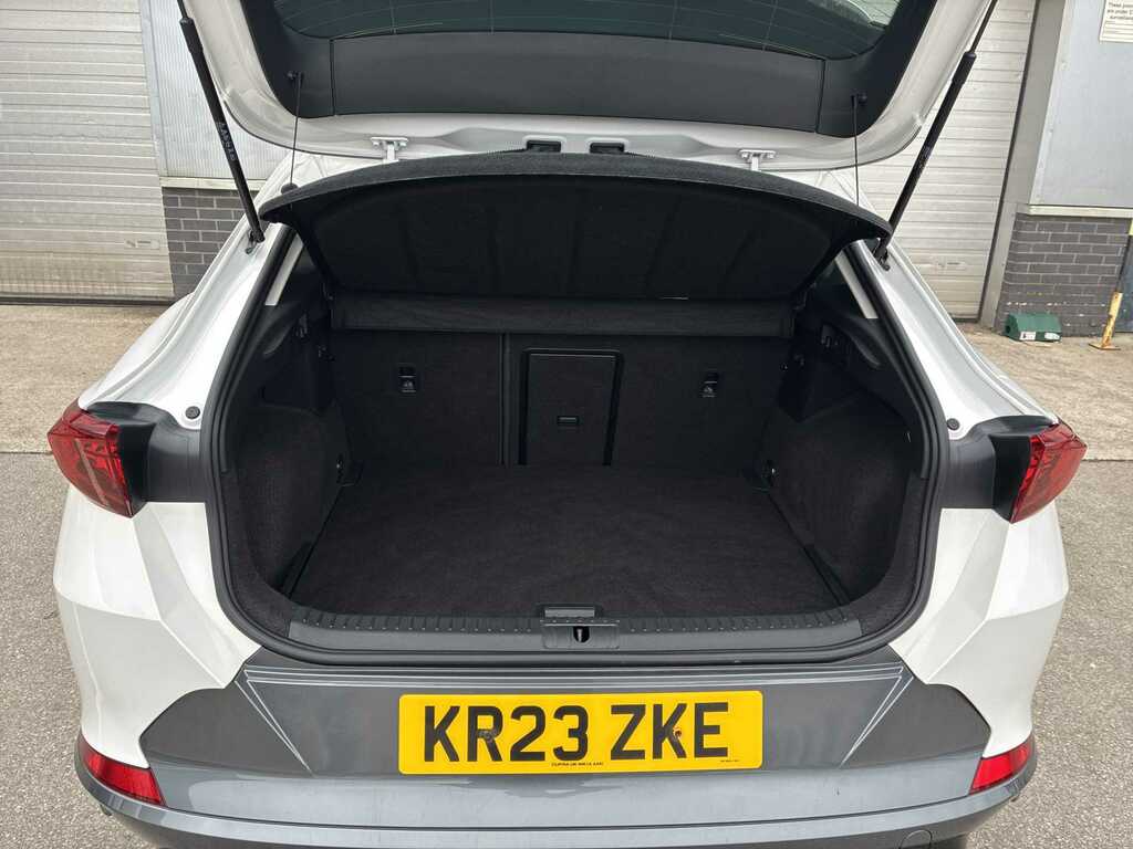 Cupra Formentor V2 Black #16