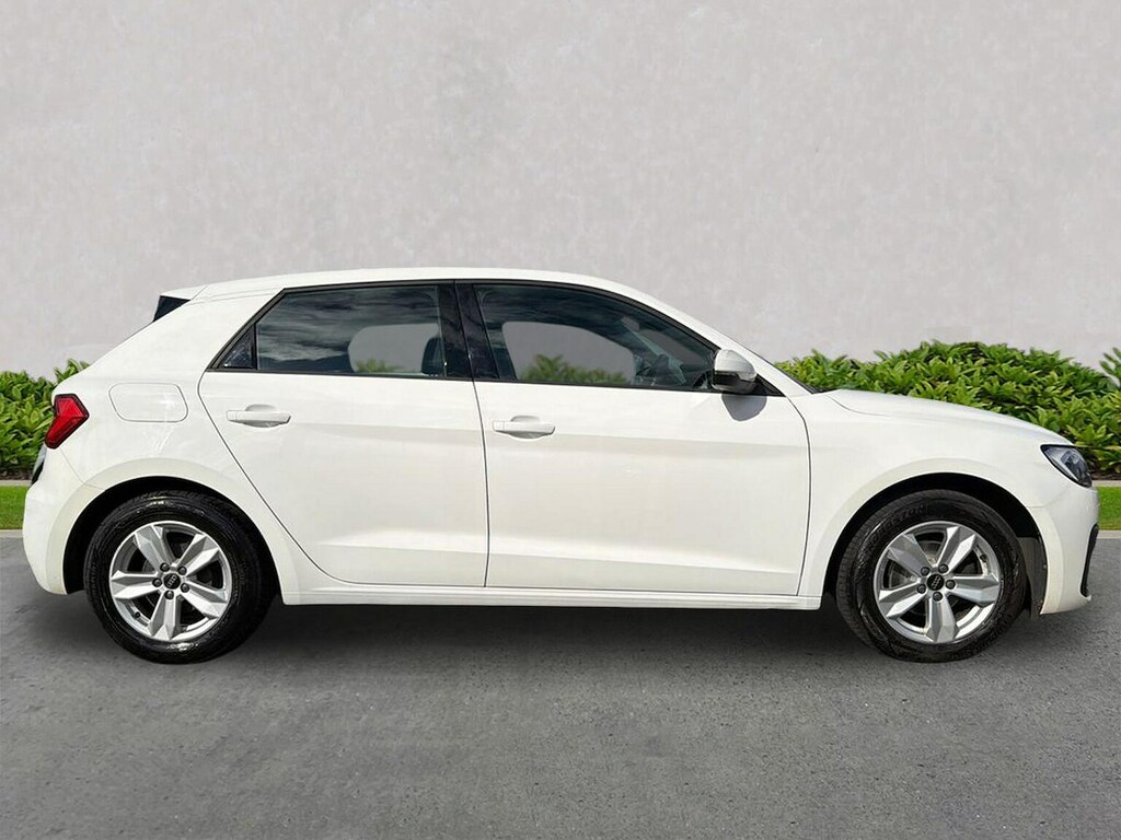 Audi A1 25 Tfsi Technik White #3