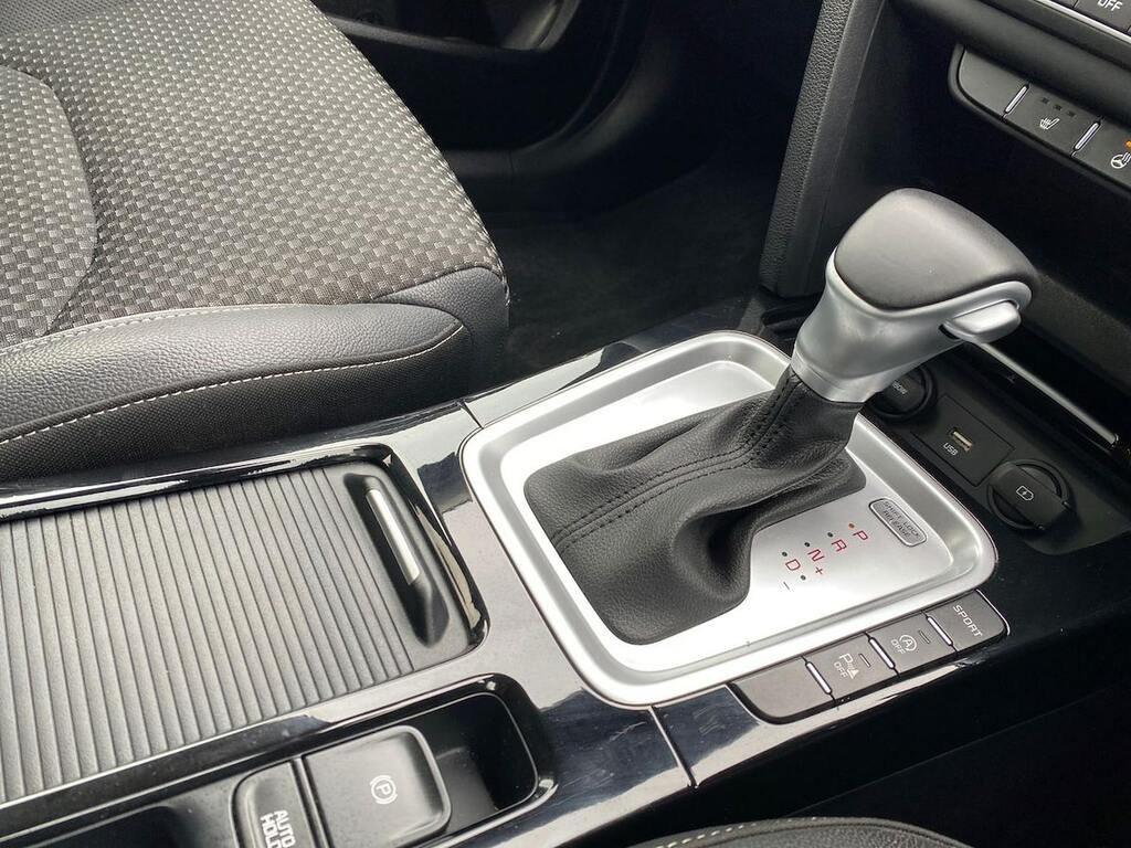 Kia Xceed 2 Silver #16