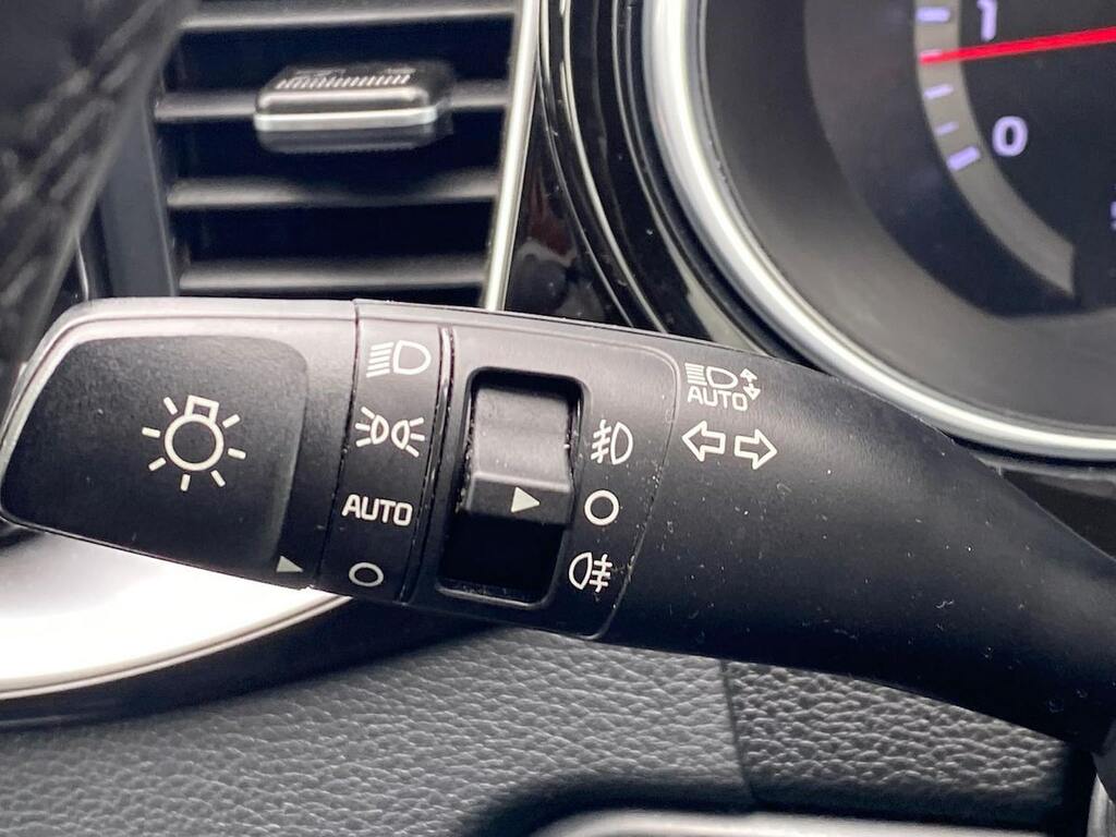 Kia Xceed 2 Silver #28