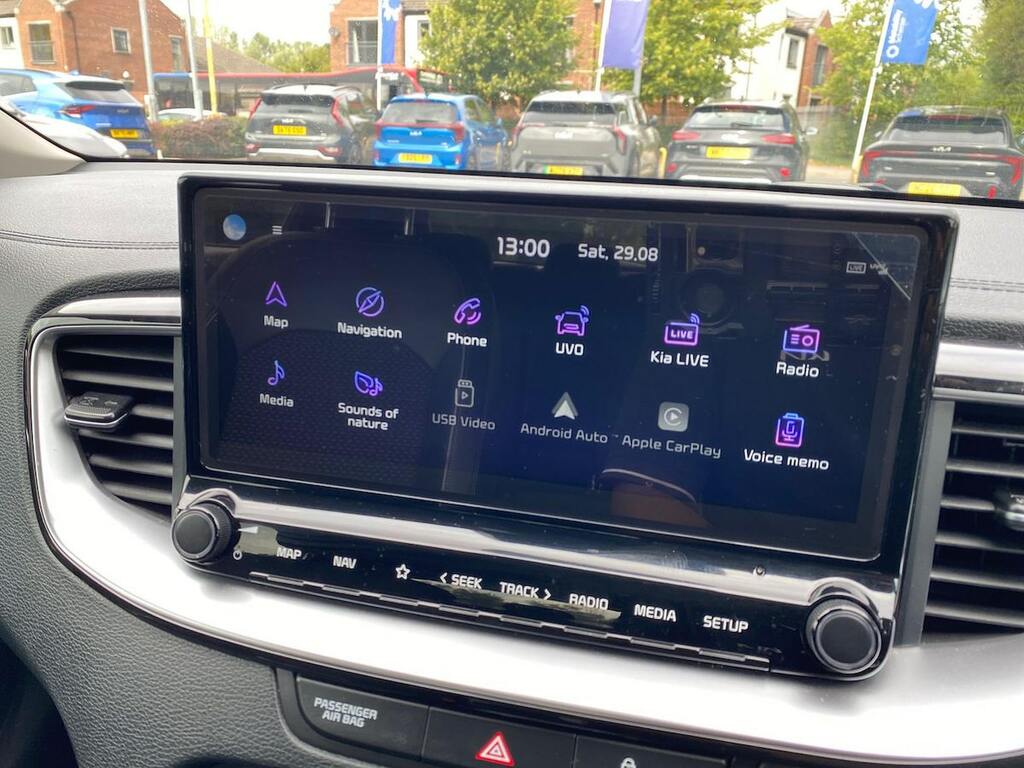 Kia Xceed 2 Silver #7