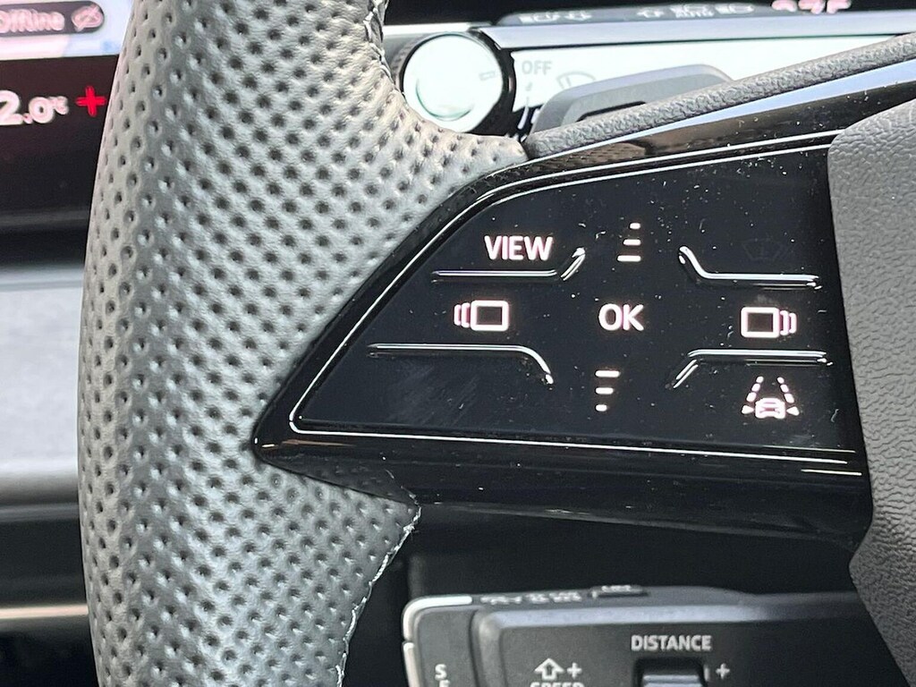 Audi Q3 Edition 1 Black #27
