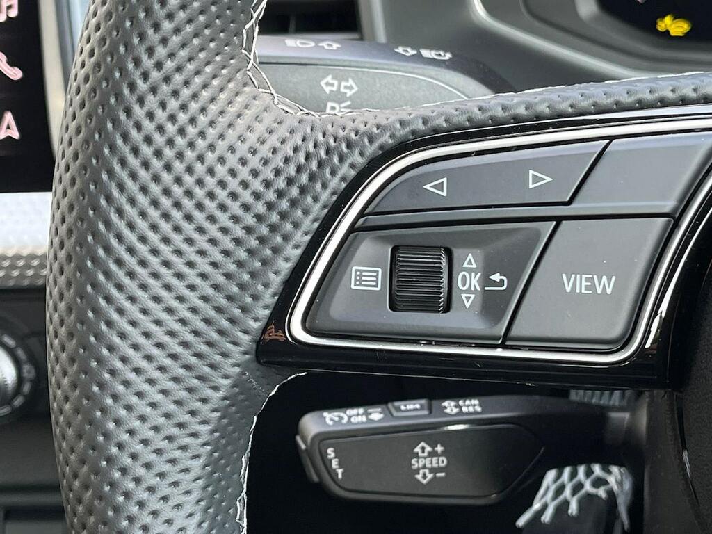 Audi A1 A1 25 Tfsi Technik White #27