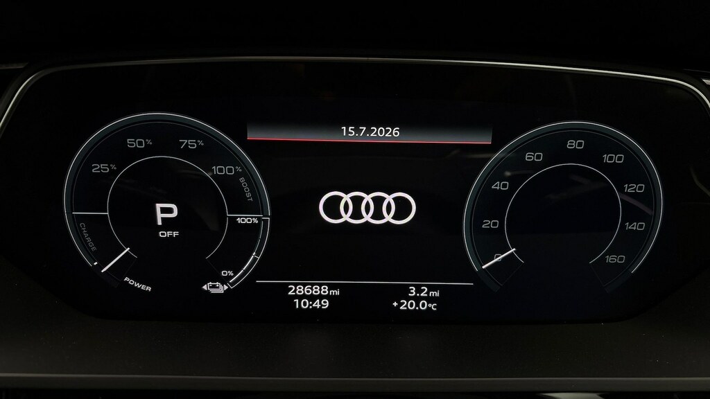 Audi Q8 e tron Black Edition Grey #9
