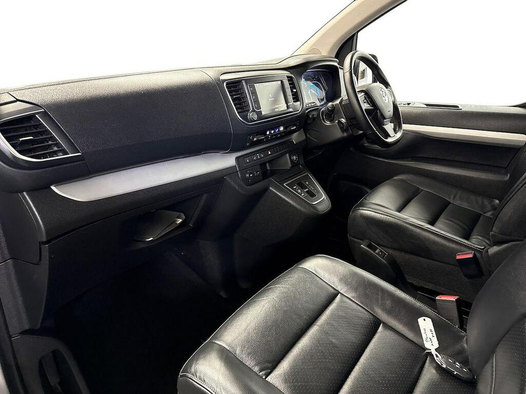 Vauxhall Vivaro Automatic #7