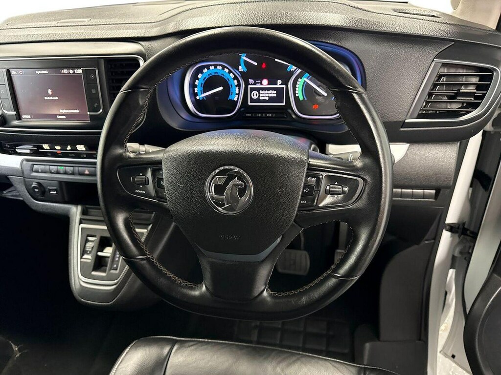 Vauxhall Vivaro Automatic #9
