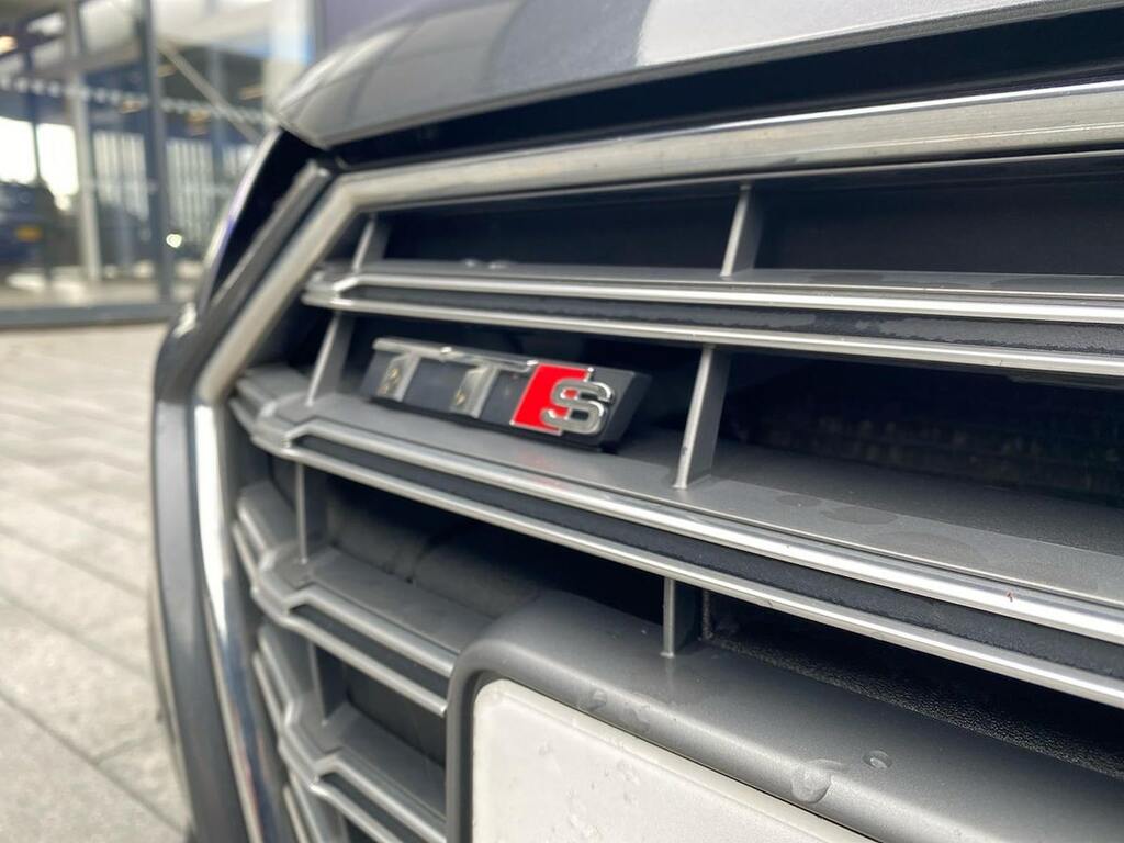 Audi TTS 2L Null White #33