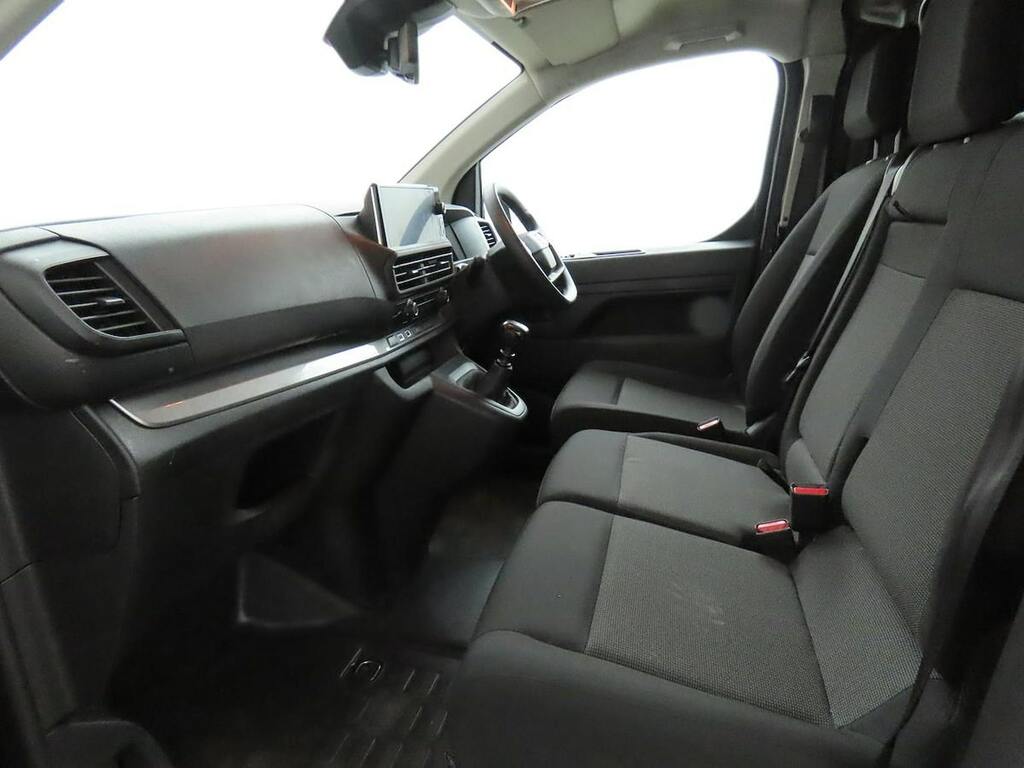 Vauxhall Vivaro 1.5 Turbo D Pro Panel Van 6Dr Swb Eu White #8