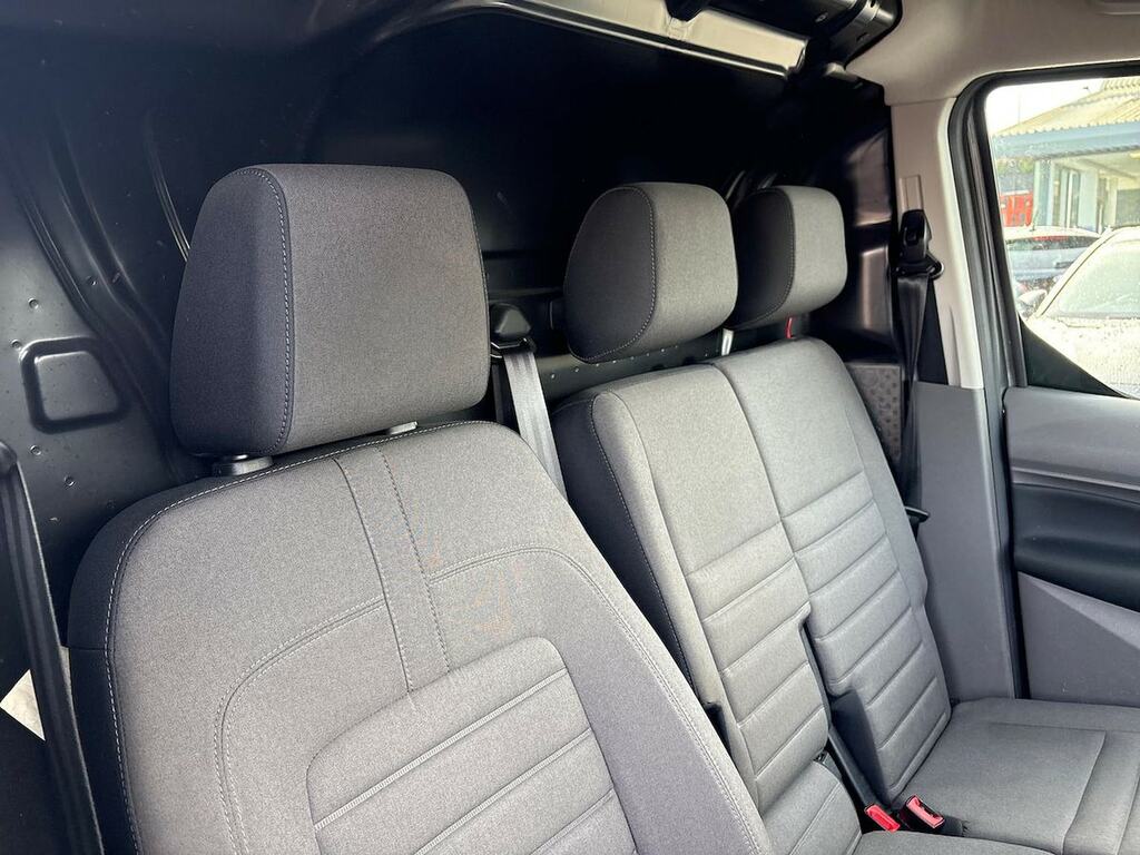 Ford Transit Connect Active White #22