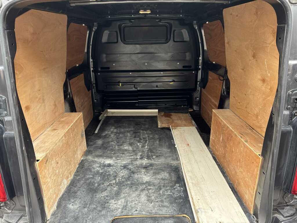 Vauxhall Vivaro Pro #16