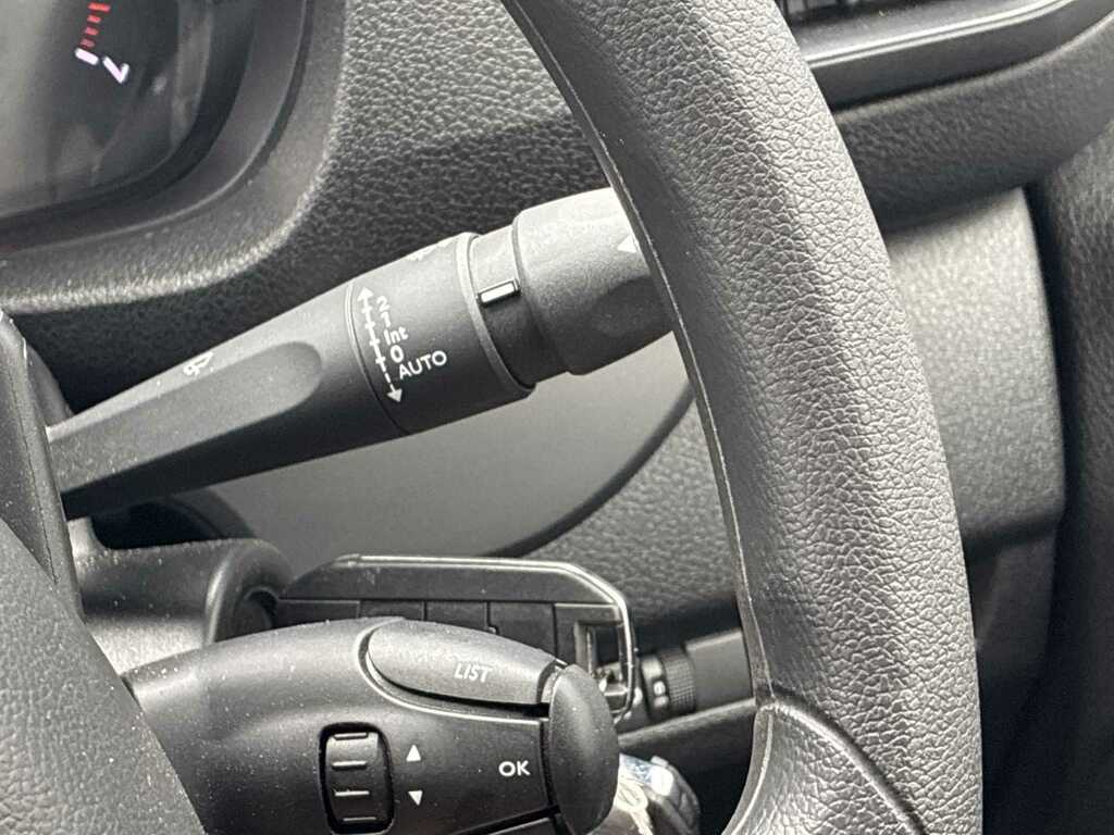 Vauxhall Vivaro Pro #23