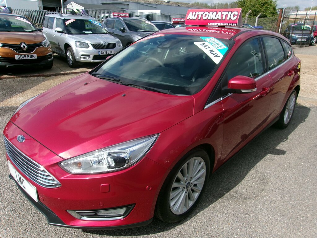 Ford Focus 1.5T Ecoboost Titanium X Hatchback EO16BUF Red #3