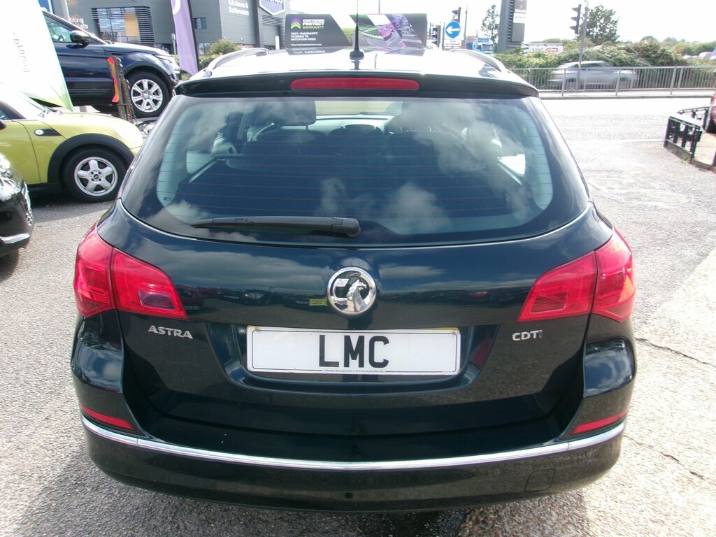 Vauxhall Astra 1.6 Cdti Ecoflex Design Sports Tourer M FN65RUA Green #5