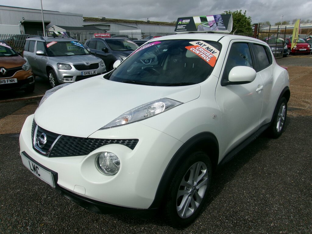 Nissan Juke 1.6 Acenta Premium Suv Ss 11 White #3