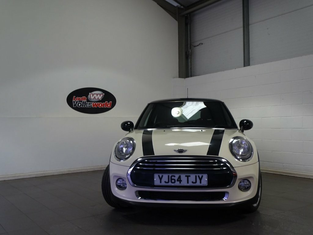 Mini Hatch 1.5L Cooper White #4