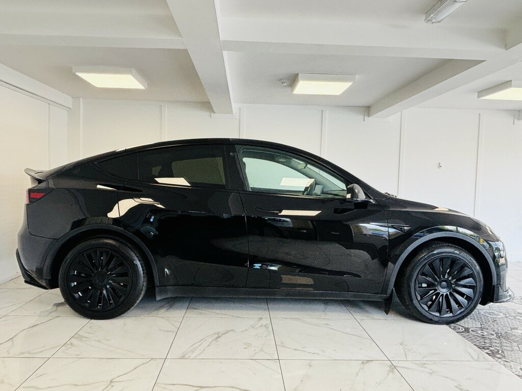Tesla Model Y Suv Dual Motor Long Range 202222 AJ22GWA Black #3